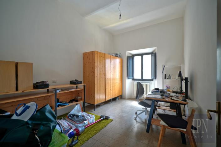 Image No.12-2 Bed Townhouse for sale