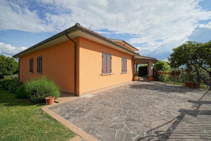 Image No.14-4 Bed Villa for sale