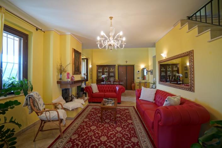 Image No.19-4 Bed Villa for sale