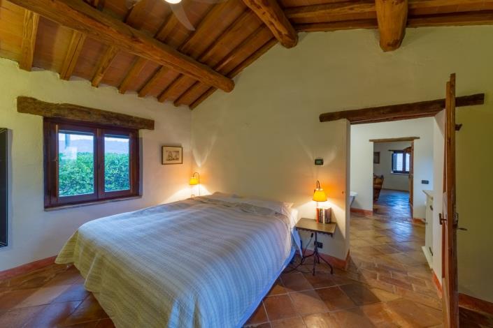 Image No.28-Ferme de 8 chambres à vendre à Perugia