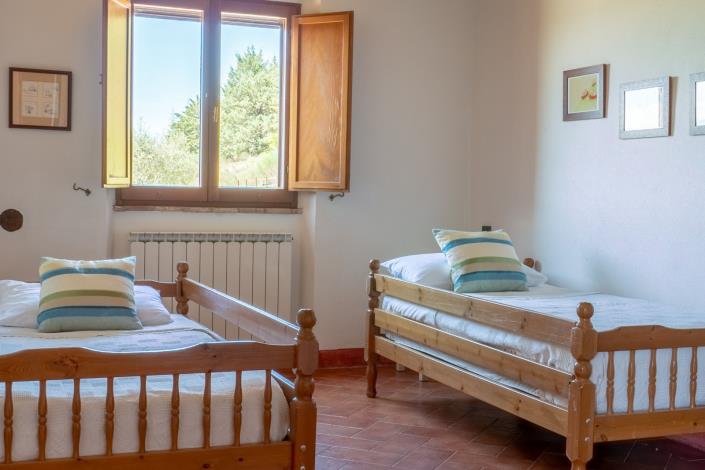 Image No.35-Ferme de 8 chambres à vendre à Perugia