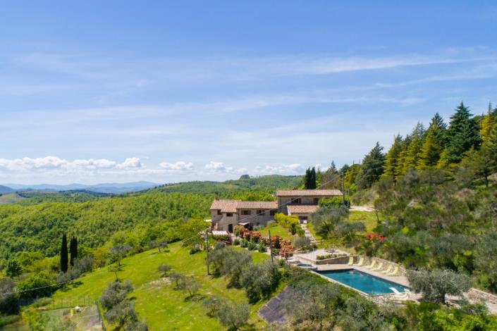 Image No.2-Ferme de 8 chambres à vendre à Perugia