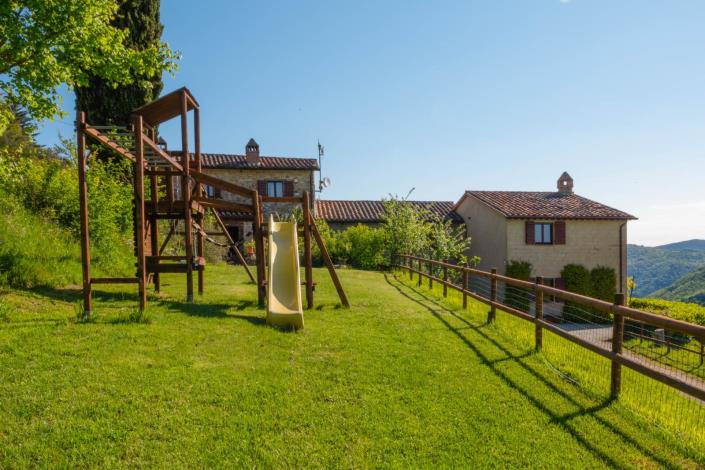 Image No.8-Ferme de 8 chambres à vendre à Perugia