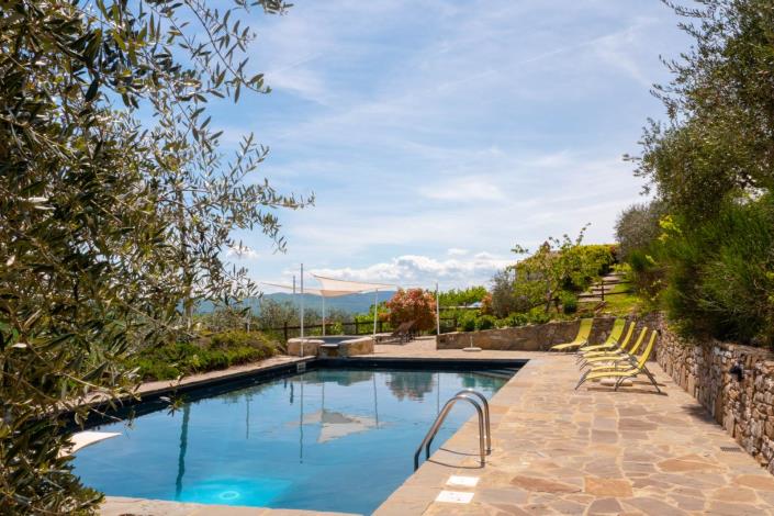 Image No.20-Ferme de 8 chambres à vendre à Perugia