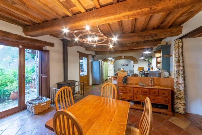 Image No.45-Ferme de 8 chambres à vendre à Perugia