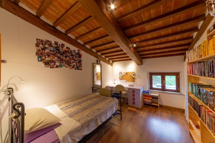 Image No.55-Ferme de 8 chambres à vendre à Perugia