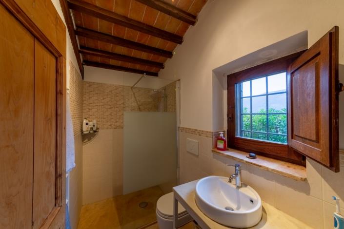 Image No.56-Ferme de 8 chambres à vendre à Perugia