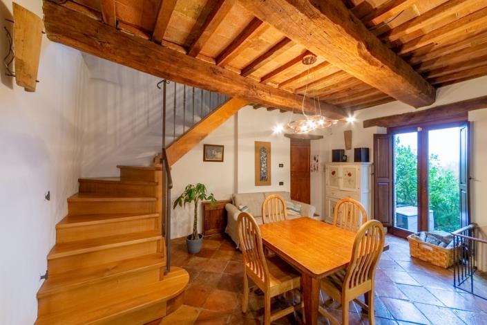 Image No.57-Ferme de 8 chambres à vendre à Perugia