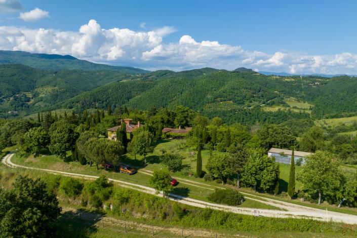 Image No.2-Ferme de 9 chambres à vendre à Anghiari