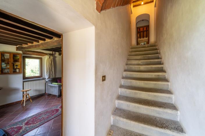 Image No.12-Ferme de 9 chambres à vendre à Anghiari