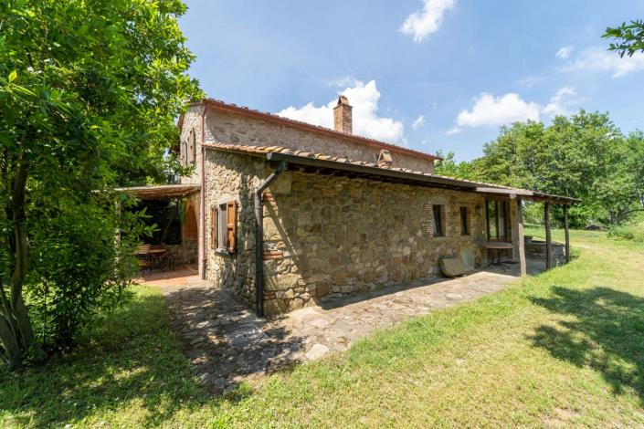 Image No.16-Ferme de 9 chambres à vendre à Anghiari