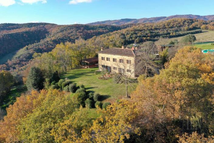 Image No.6-Ferme de 4 chambres à vendre à Perugia