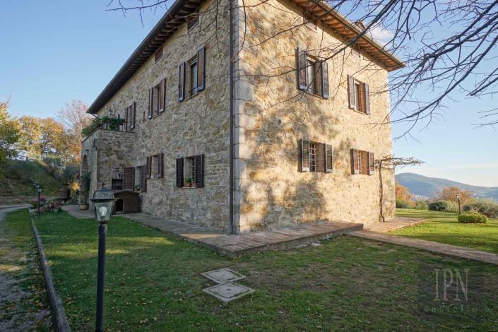 Image No.16-Ferme de 4 chambres à vendre à Perugia