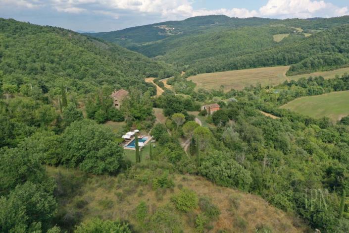 Image No.13-Ferme de 6 chambres à vendre à Monte Santa Maria Tiberina