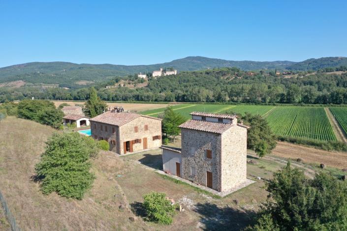 Image No.5-6 Bed Farmhouse for sale