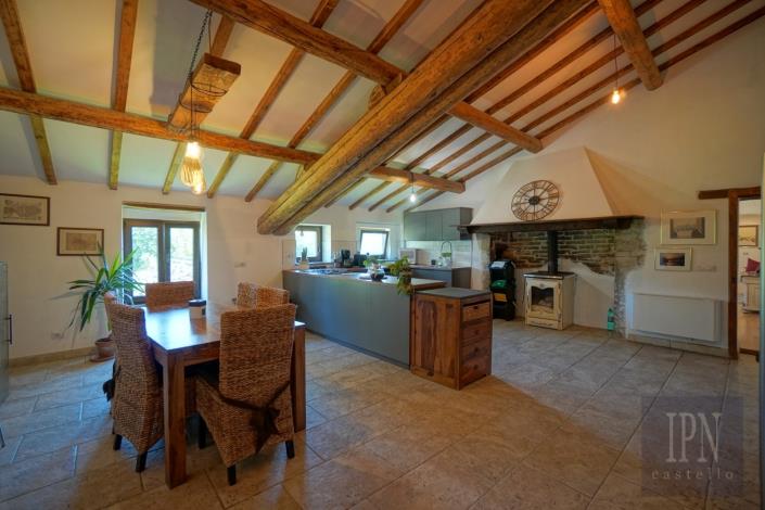 Image No.19-Ferme de 9 chambres à vendre à Umbertide