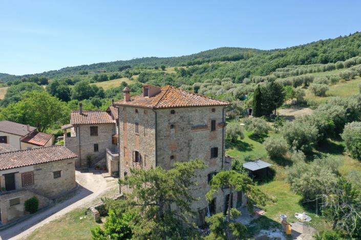 Image No.2-Maison de 6 chambres à vendre à Umbertide