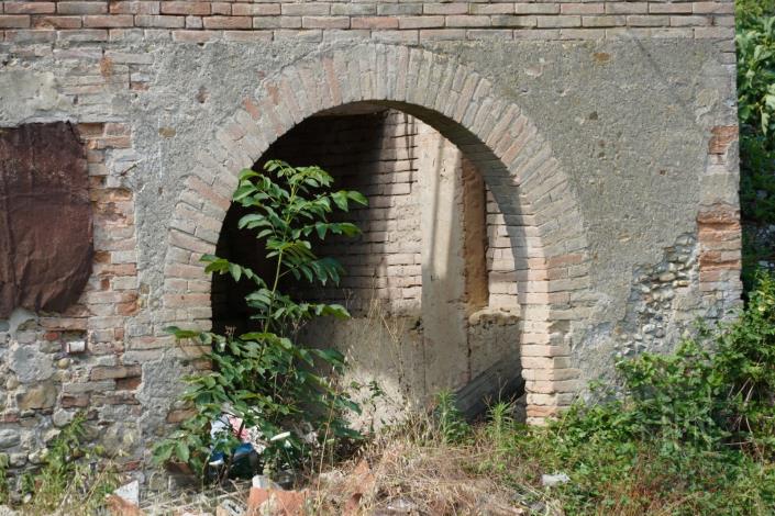 Image No.17-7 Bed House for sale