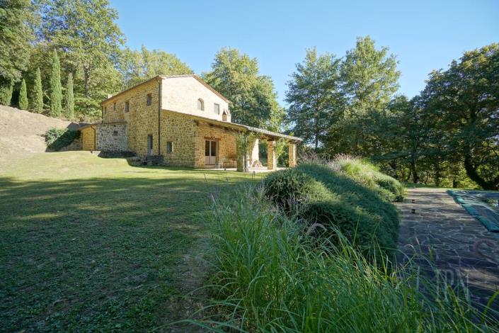 Image No.7-Ferme de 4 chambres à vendre à Città di Castello