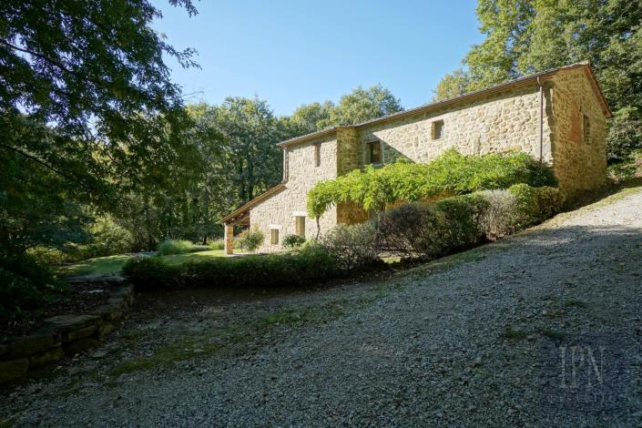 Image No.18-Ferme de 4 chambres à vendre à Città di Castello