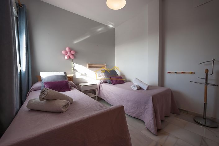 Image No.22-3 Bed House for sale