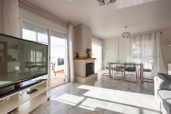 Image No.9-3 Bed House for sale