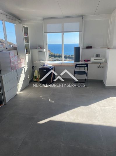 Image No.10-5 Bed Villa for sale