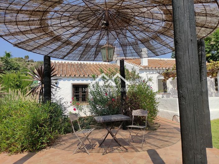 Image No.3-Propriété de 9 chambres à vendre à Frigiliana