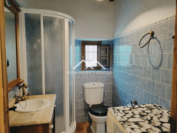 Image No.39-Propriété de 9 chambres à vendre à Frigiliana