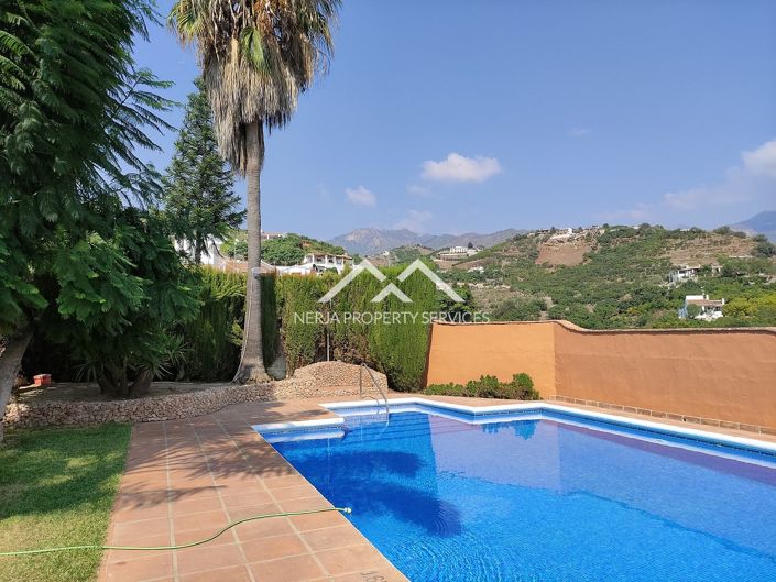 Image No.4-Propriété de 9 chambres à vendre à Frigiliana