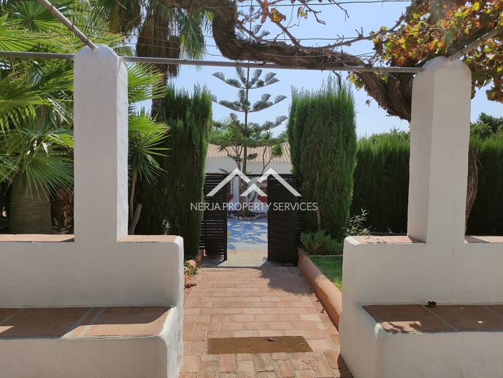 Image No.41-Propriété de 9 chambres à vendre à Frigiliana