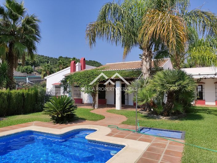 Image No.48-Propriété de 9 chambres à vendre à Frigiliana