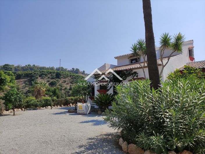 Image No.50-Propriété de 9 chambres à vendre à Frigiliana