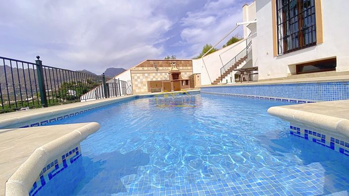 Image No.5-Villa de 5 chambres à vendre à Frigiliana