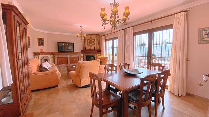 Image No.7-Villa de 5 chambres à vendre à Frigiliana