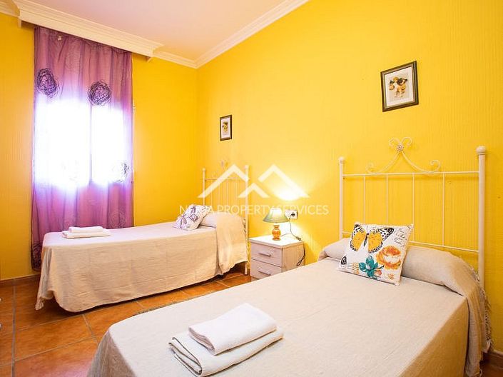 Image No.10-Villa de 4 chambres à vendre à Nerja