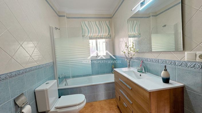 Image No.30-Maison de 4 chambres à vendre à Nerja