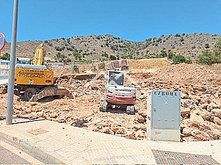 Image No.13-3 Bed Property for sale