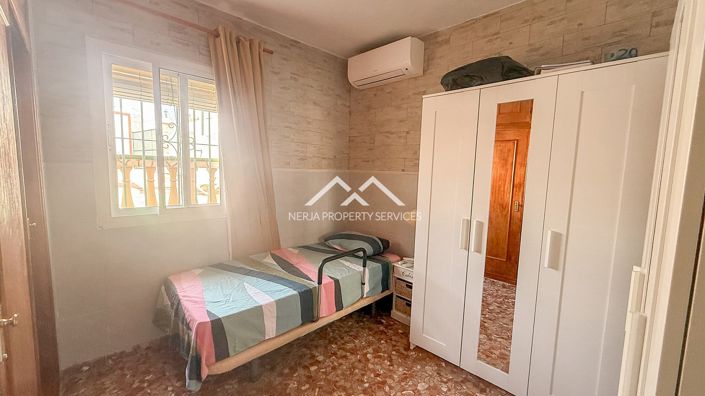 Image No.20-2 Bed Villa for sale