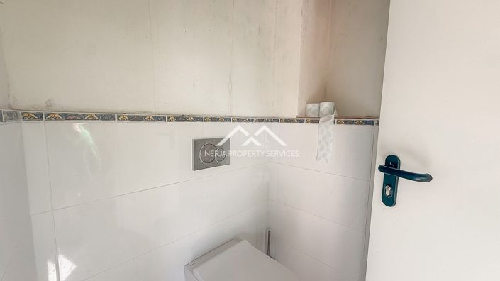 Image No.25-2 Bed Villa for sale