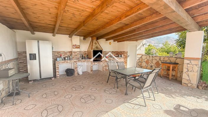 Image No.6-2 Bed Villa for sale