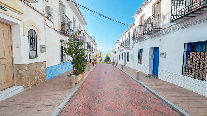 Image No.3-Maison de 3 chambres à vendre à Nerja