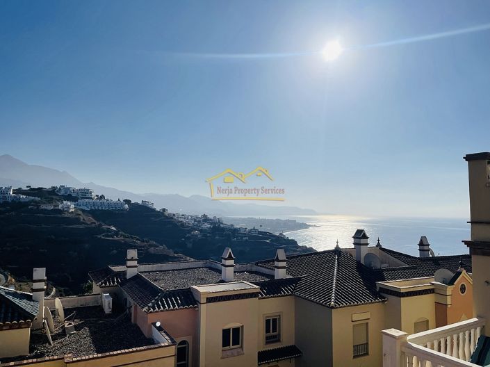 Image No.39-3 Bed Apartment for sale