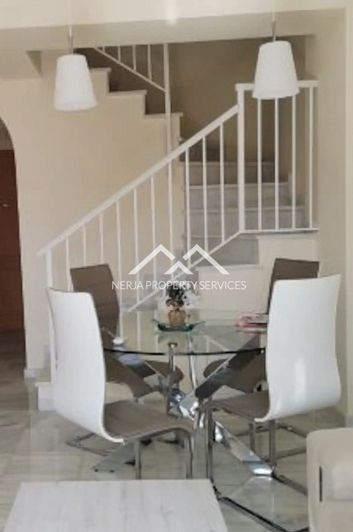 Image No.5-Propriété de 3 chambres à vendre à Nerja