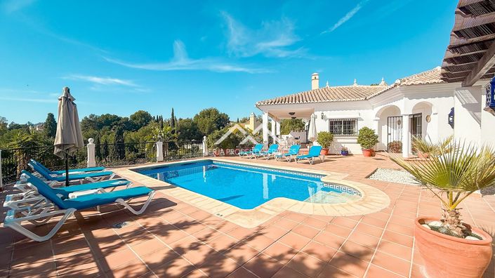 Image No.2-Villa de 5 chambres à vendre à Frigiliana