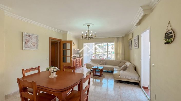 Image No.12-3 Bed Apartment for sale