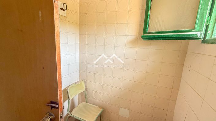 Image No.16-3 Bed Property for sale