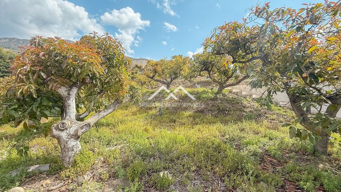 Image No.25-3 Bed Property for sale