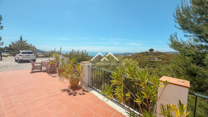 Image No.11-2 Bed Villa for sale