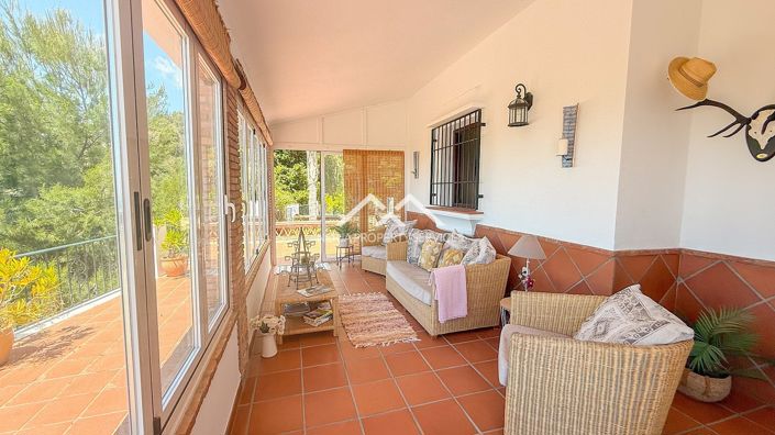 Image No.19-2 Bed Villa for sale